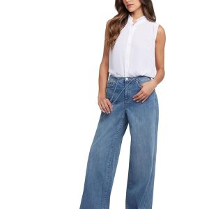 Cindi Relaxed Wide Leg Jeans